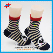 2015 Kinder Gummisohle Baumwollschlauch Cartoon Socken